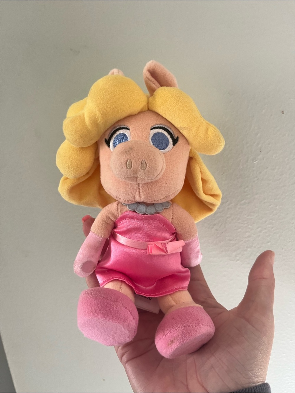 Muppet Miss Piggy Nuimo Plush Disney
